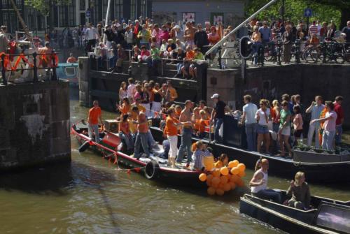 070430 Amsterdam Orange Day 095a
